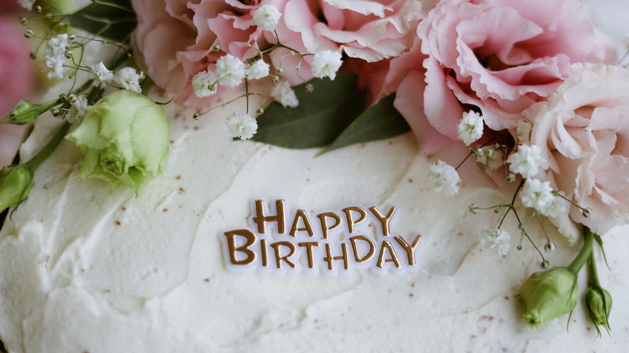 spiritual birthday wishes messages quotes in hindi